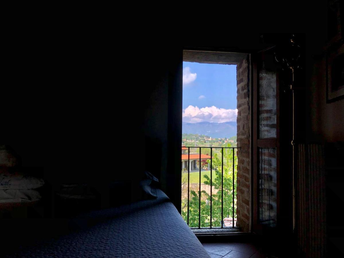 Castello Di *