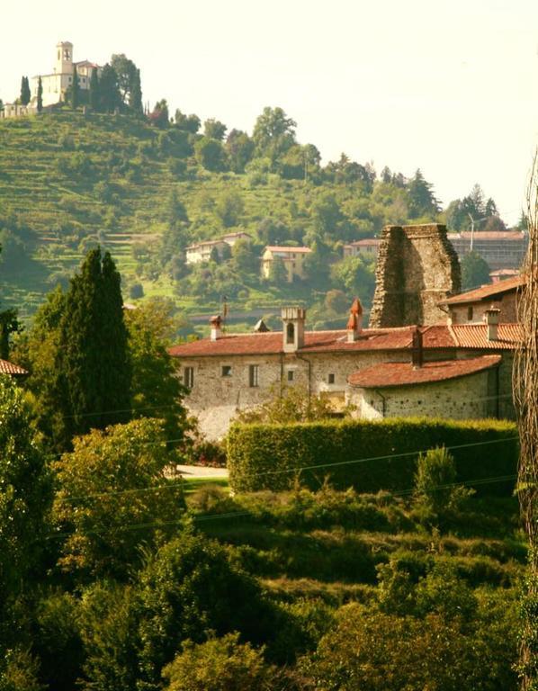 Castello Di Bed & Breakfast *