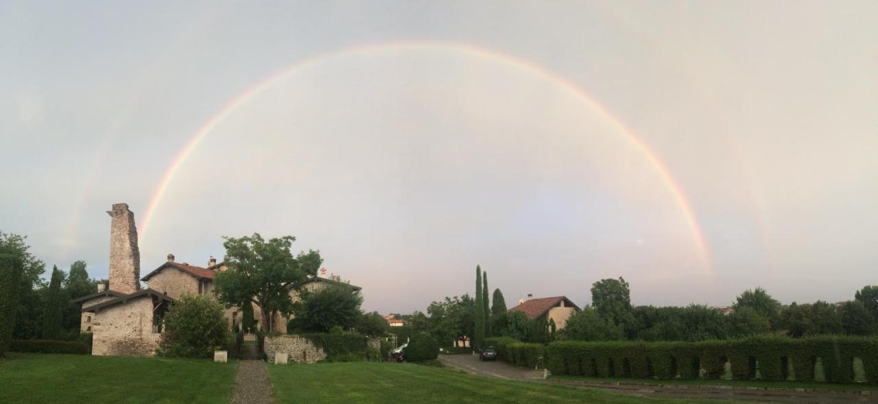 Castello Di Bed & Breakfast